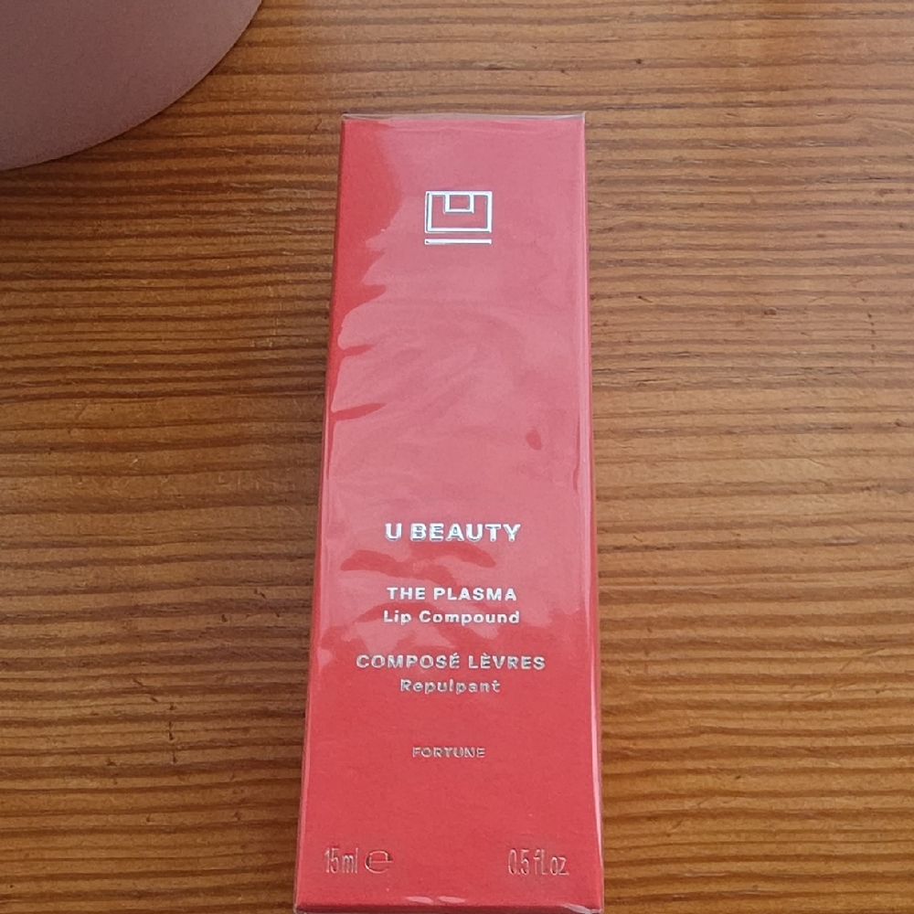 UBEAUTY The Plasma Lip Compound